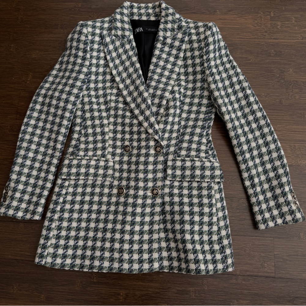 Zara Black and White Checkered Blazer